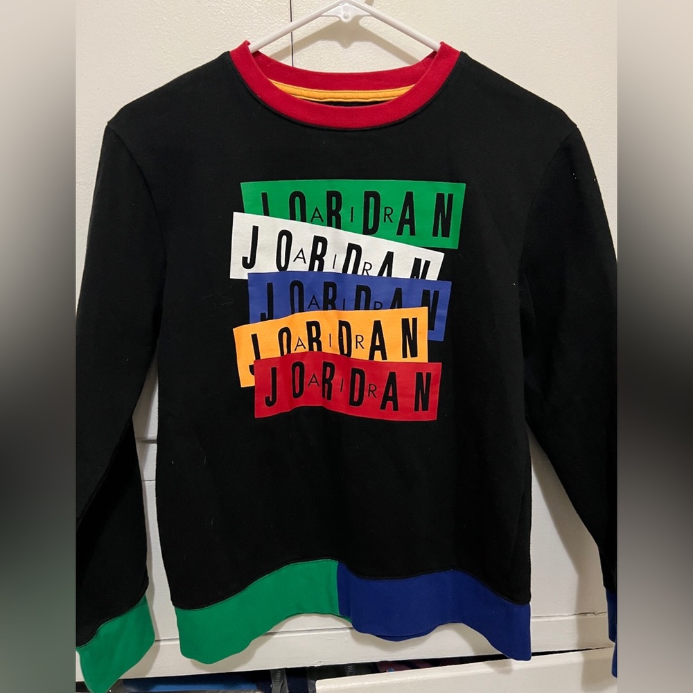 Jordan size boys large sweatshirt